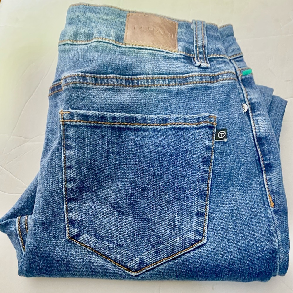 Tahari Chloe Fit Solution Skinny Women’s jeans (6/28) New
